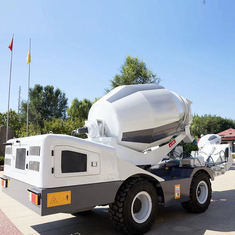 4-Wheel Drive Concrete Self-lo - Concrete Mixer Machine review and price